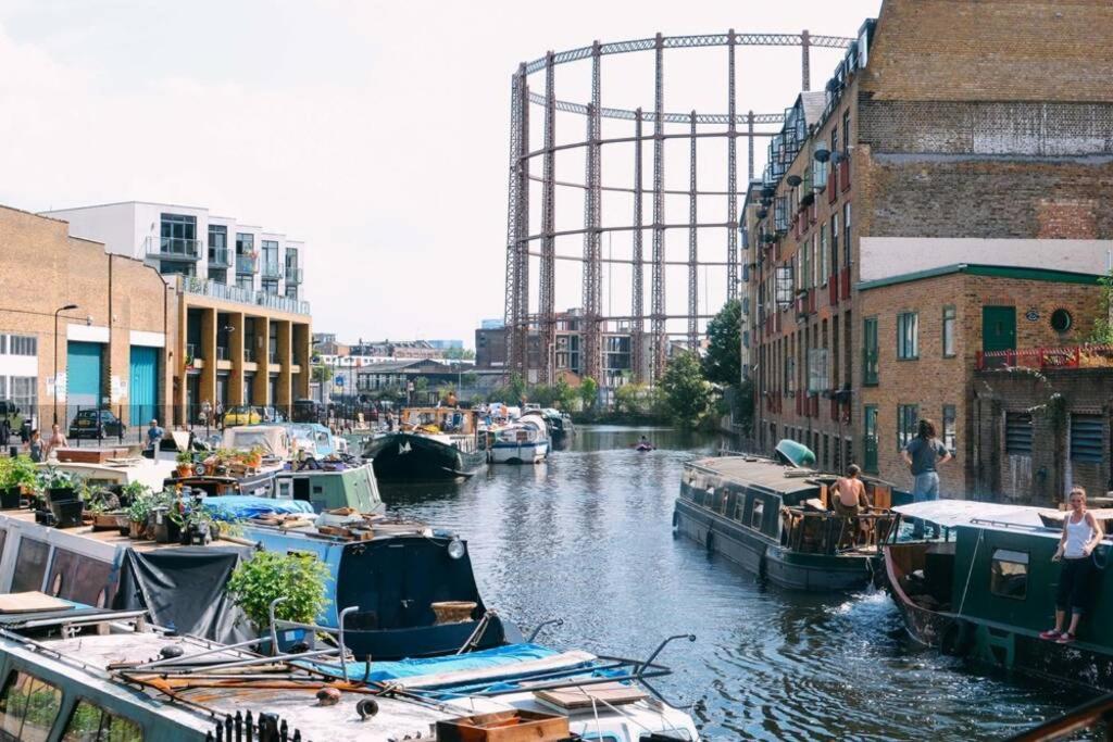 Beautiful Apartment Right Off Of Broadway Market Londra Esterno foto
