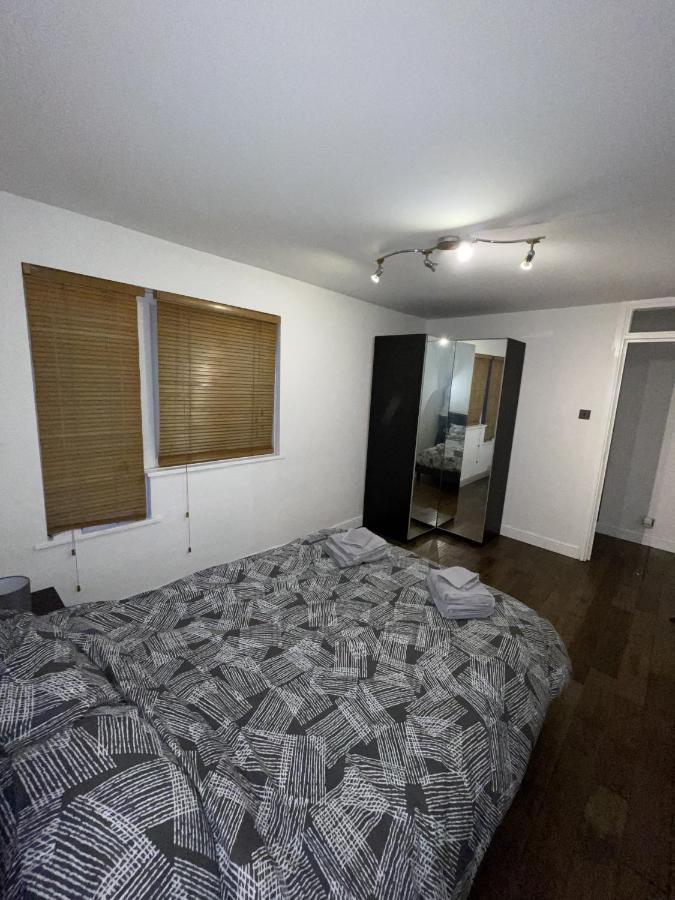 Beautiful Apartment Right Off Of Broadway Market Londra Esterno foto
